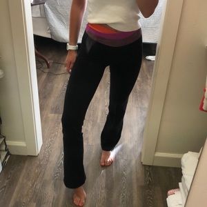 Lulu Lemmon yoga pants